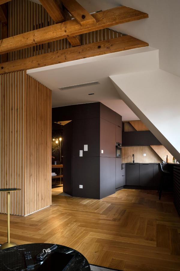 Rive Petite Venise Appartement Luxe - Centre Ville Colmar - Clim, Ascenseur & Possibilite Parking מראה חיצוני תמונה
